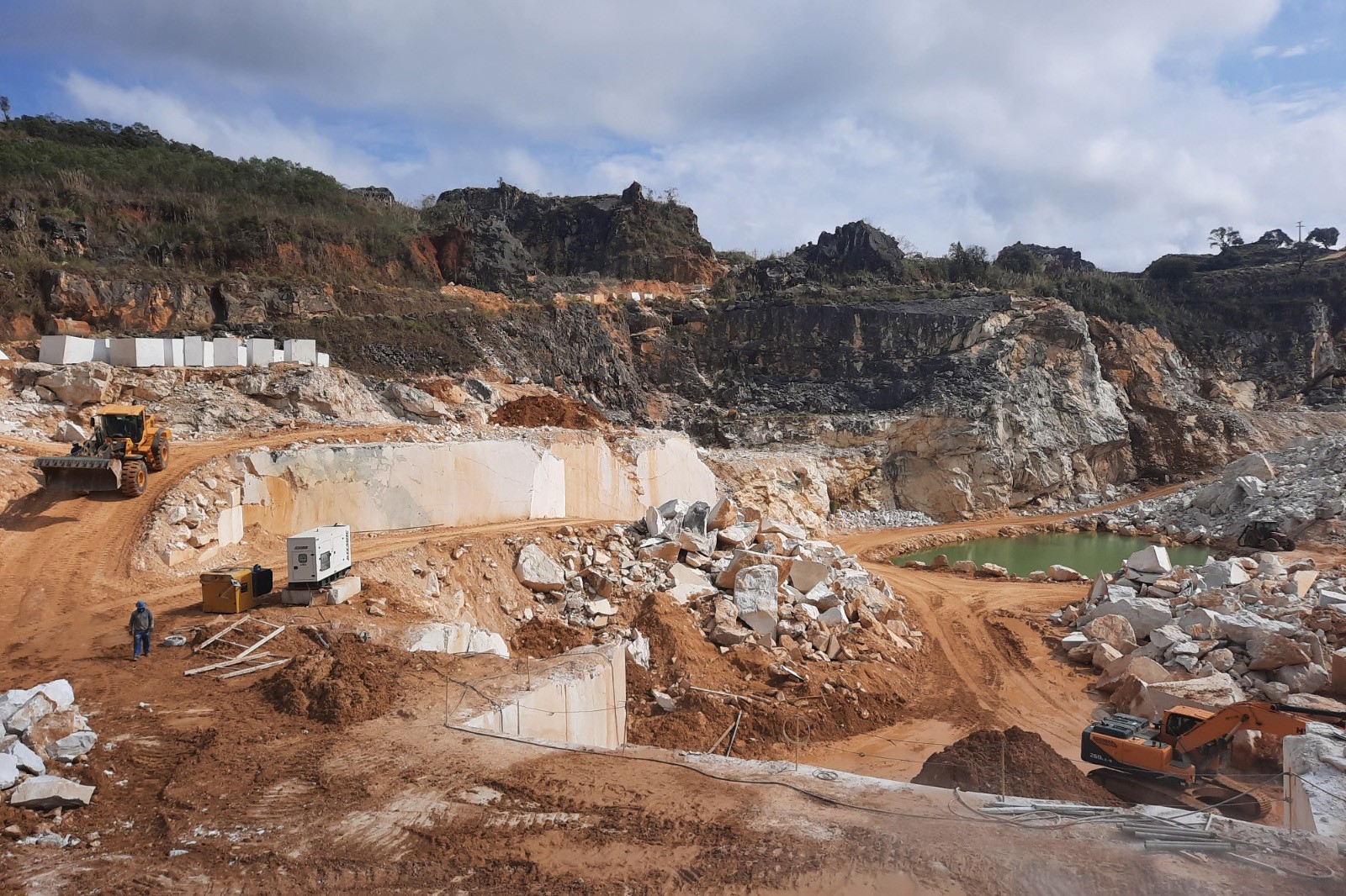 Indústria mineral cresce 48% e movimenta R$ 37,8 bilhões na economia do Paraná